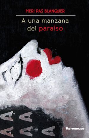 A UNA MANZANA DEL PARAISO